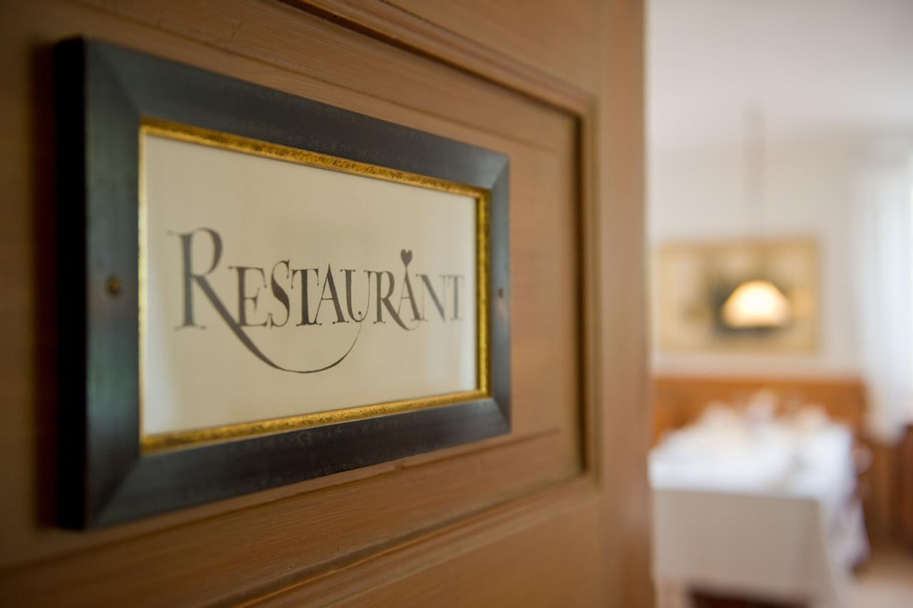 Storchen Restaurant Hotel Bad Krozingen Bagian luar foto