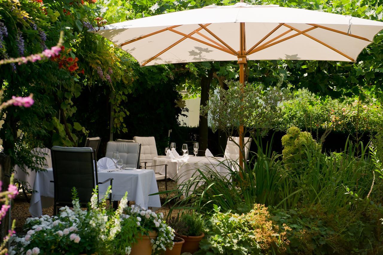 Storchen Restaurant Hotel Bad Krozingen Bagian luar foto